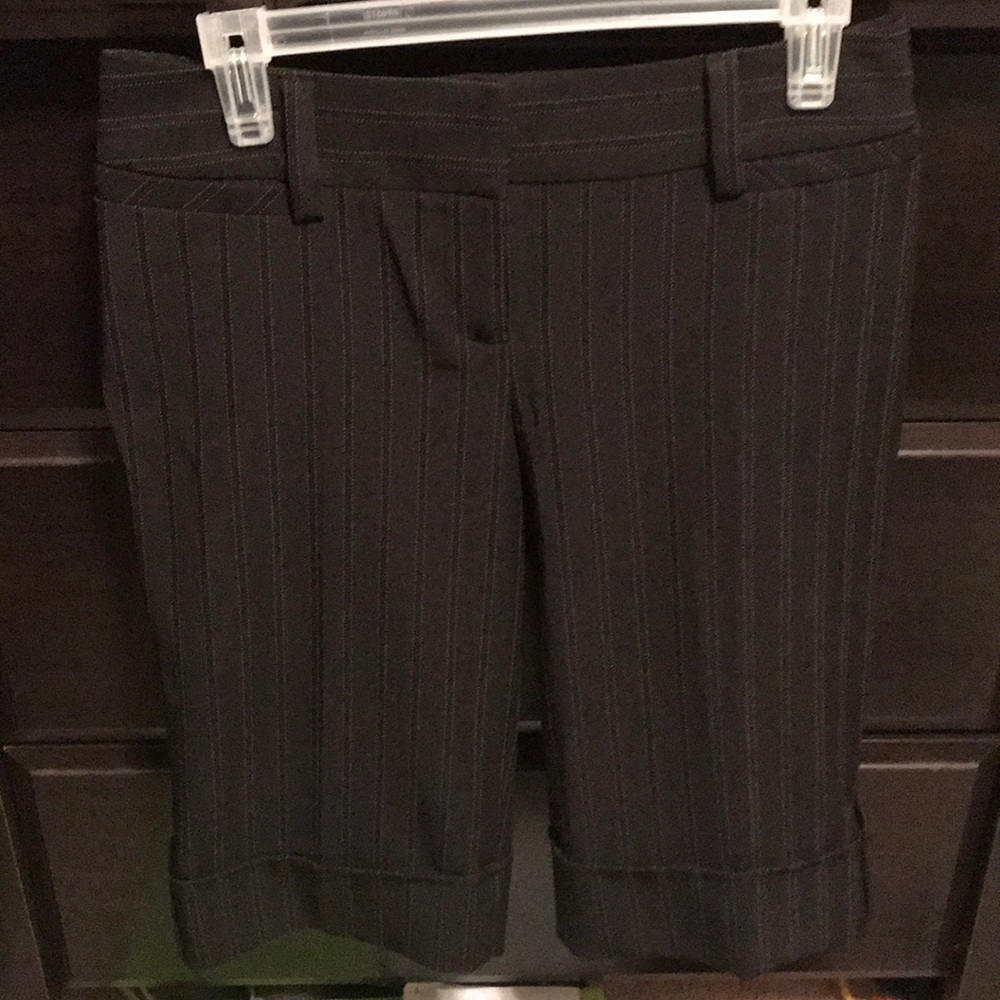 Black dress capris